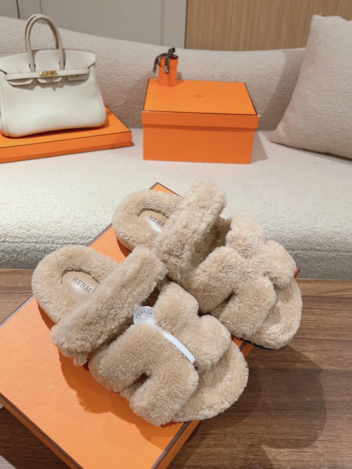 Hermès fur slippers-10